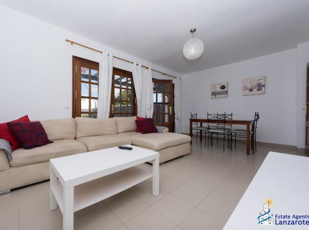 Villa Oasis ปลายาบลังกา ภายนอก รูปภาพ