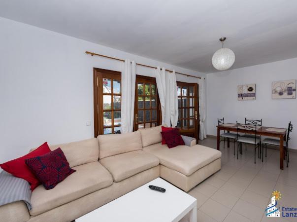 Villa Oasis ปลายาบลังกา ภายนอก รูปภาพ
